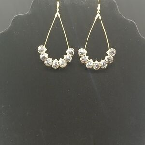 Handmade Gold-tone Teardrop Shaped 8x9mm Crystal Teardrop Accent Earrings​​​